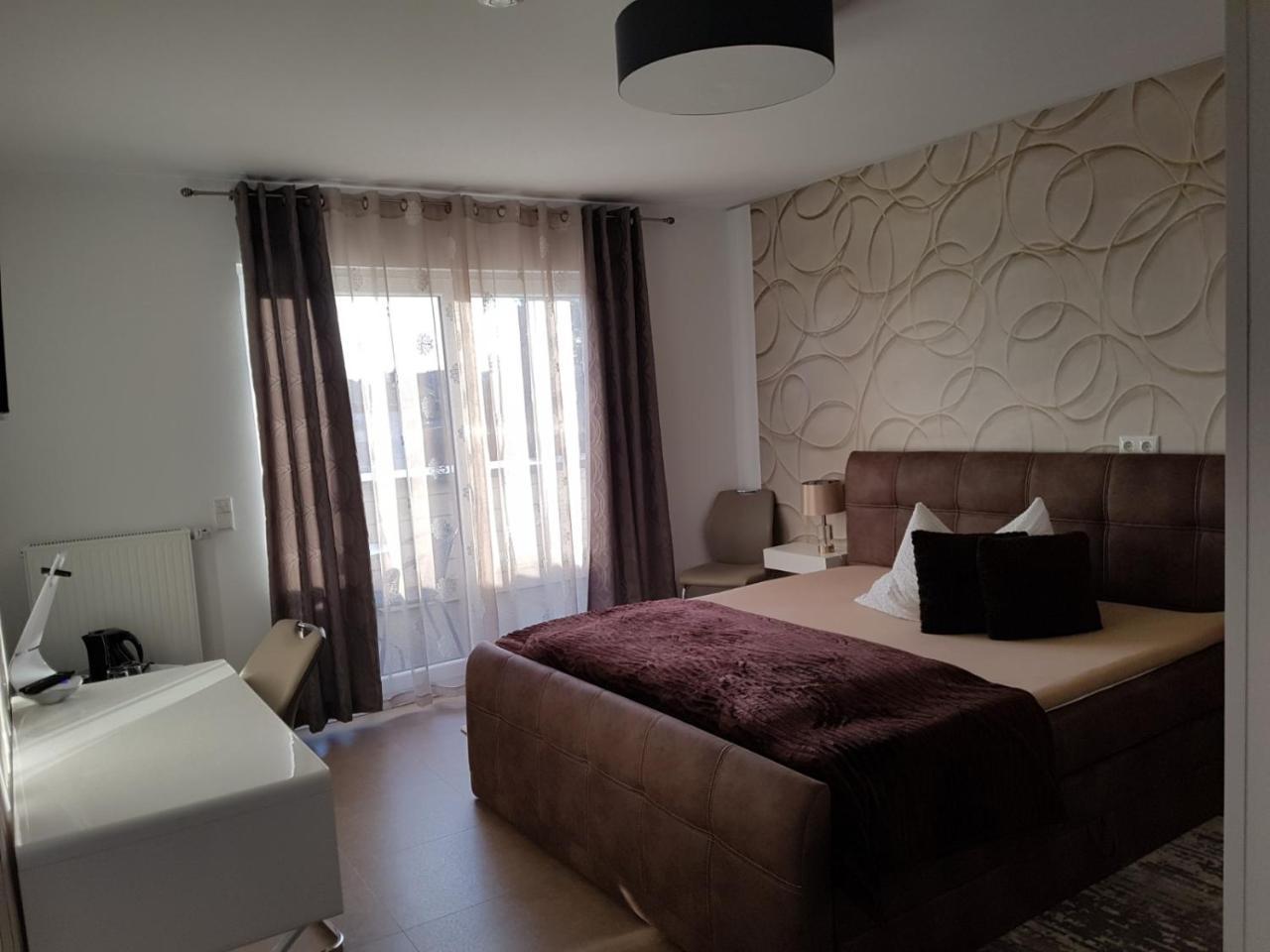 Aparthotel Magnolia Oberursel Exterior photo